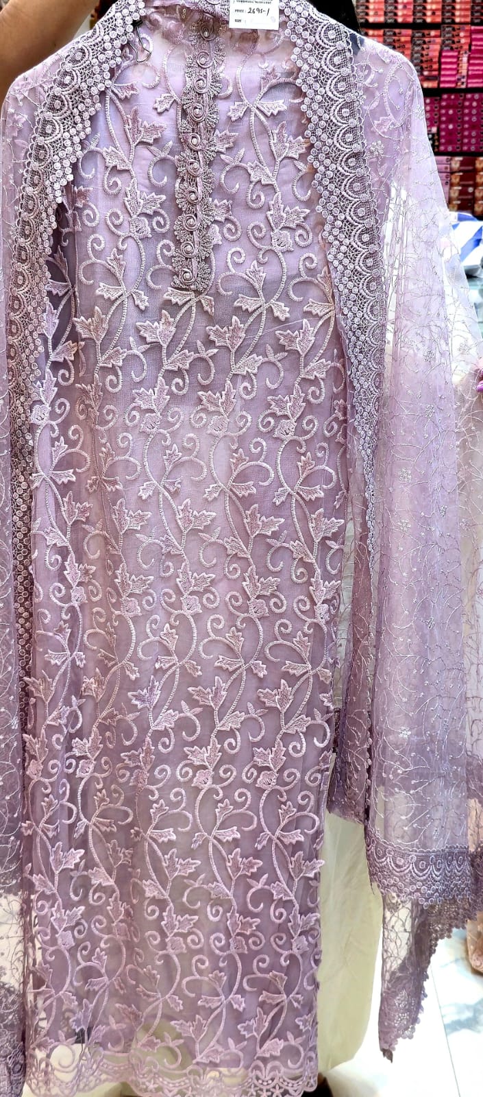 LUXURY UNSTITCHED SUITS
