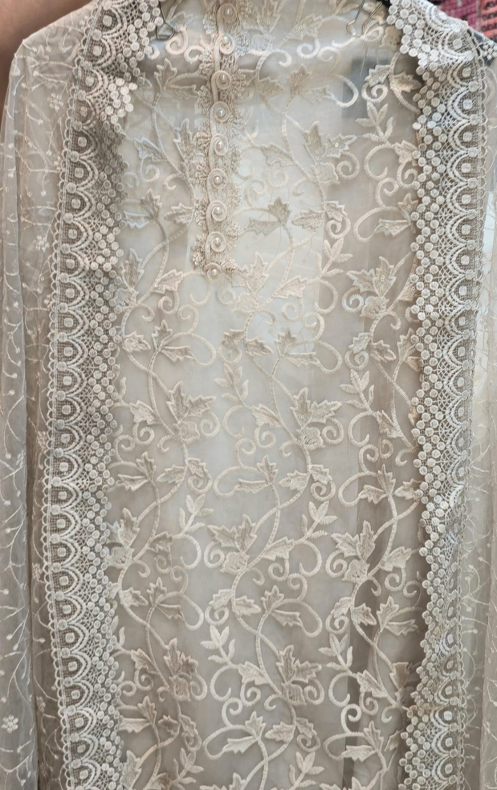 LUXURY UNSTITCHED SUITS