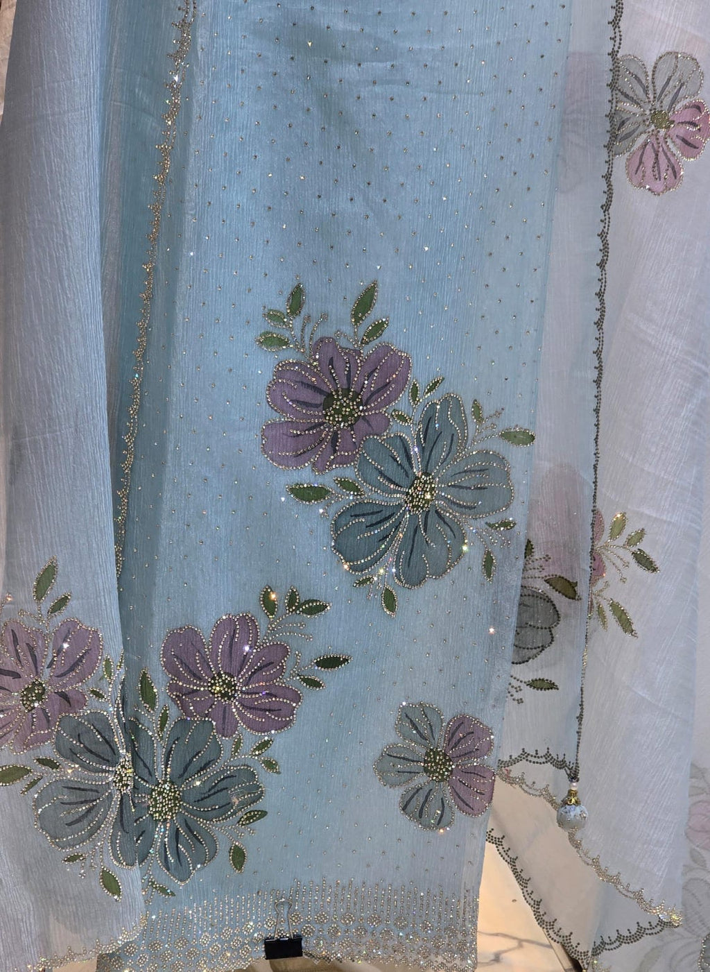 UNSTITCHED PERFECTION