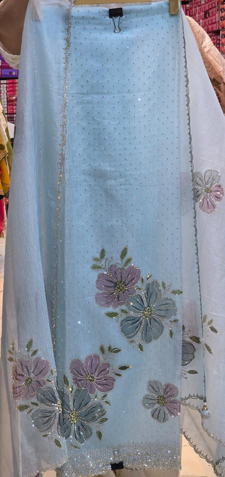 UNSTITCHED PERFECTION